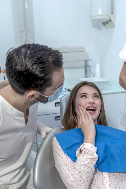 Best Emergency Treatment for Toothache in South St Paul, MN